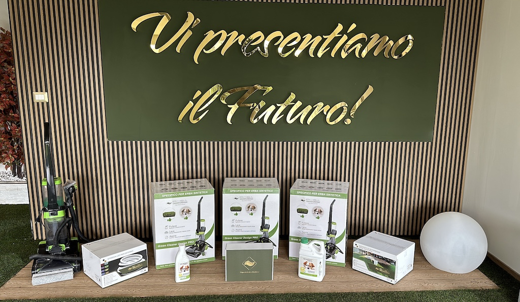 esposizione prodotti innovativi manutenzione prato sintetico negozio erba sintetica Bergamo